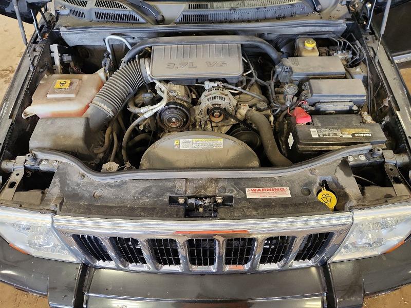 Photo 12 from auction – 2010 JEEP COMMANDER with VIN 1J4RG4GK9AC161877