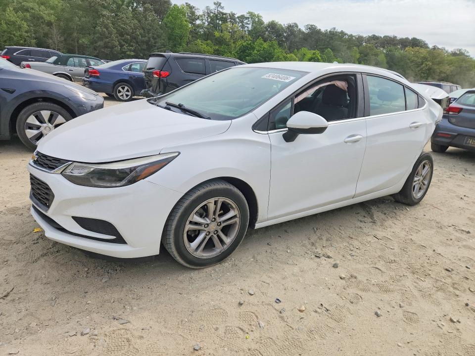 CHEVROLET CRUZ 2018 with VIN 1G1BE5SM2J7220989 - Photo from auction