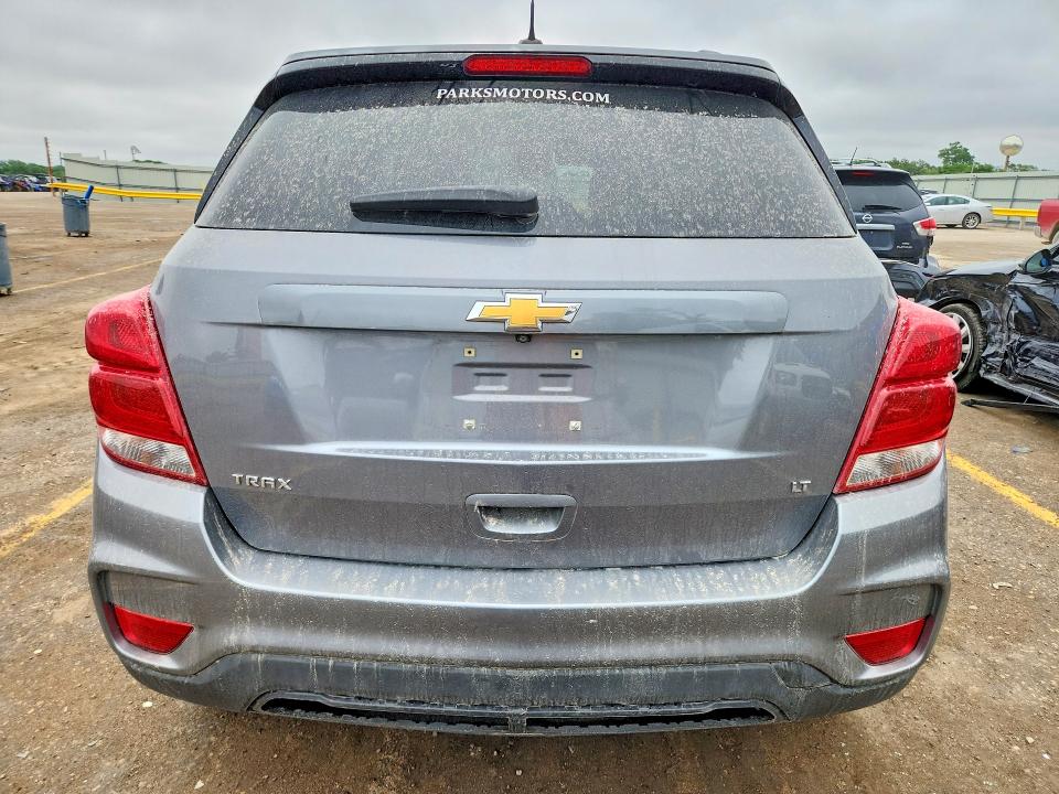 Photo 6 from auction – 2020 CHEVROLET TRAX with VIN 3GNCJLSB3LL335892