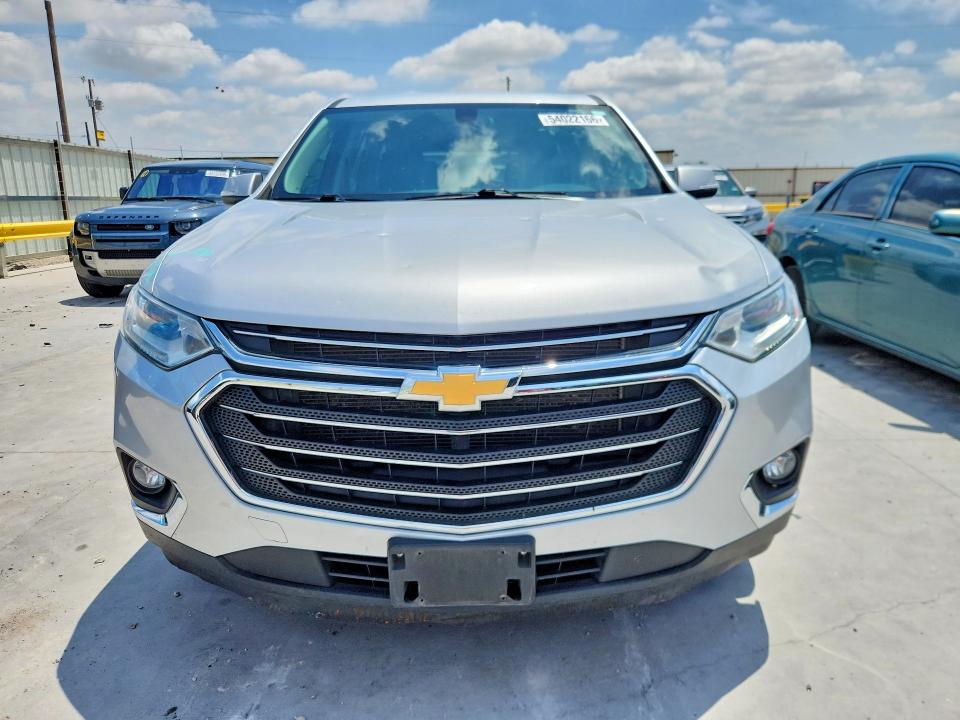 Photo 5 from auction – 2021 CHEVROLET TRAVERSE with VIN 1GNERGKW3MJ160970