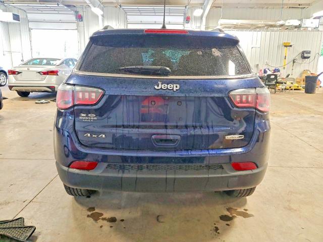 Photo 6 from auction – 2017 JEEP COMPASS with VIN 3C4NJDBBXHT688726