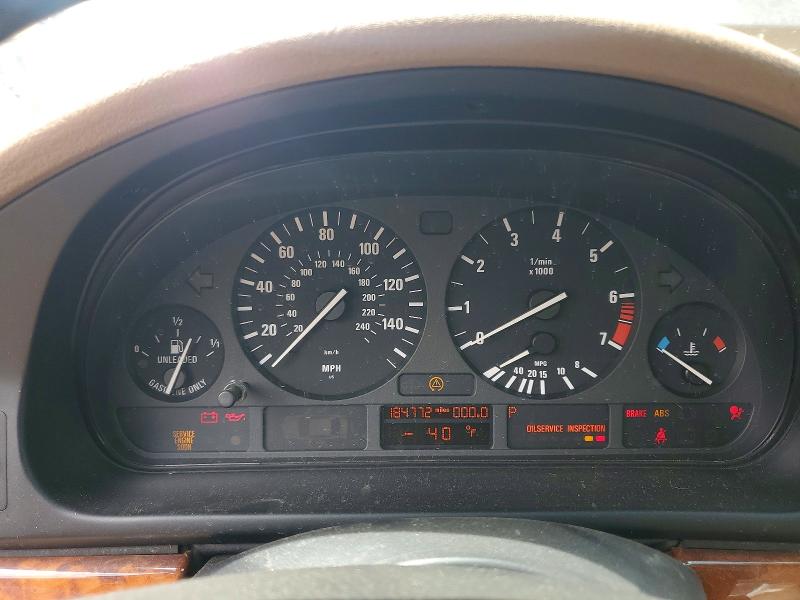 Photo 9 from auction – 2000 BMW 528 with VIN WBADM6345YGU18707