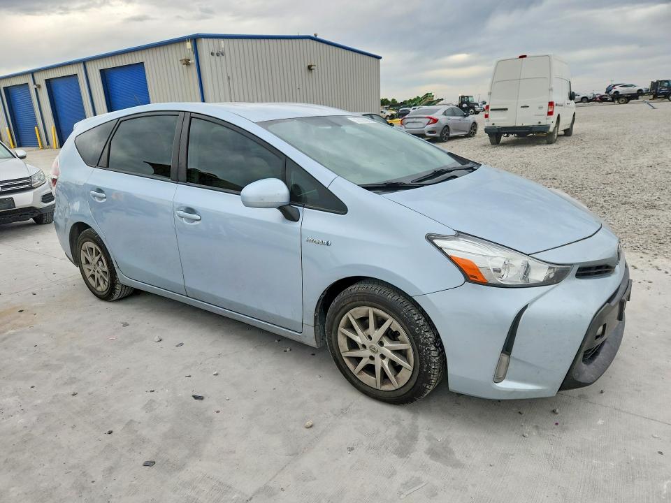 Photo 4 from auction – 2016 TOYOTA PRIUS V with VIN JTDZN3EU8GJ047674