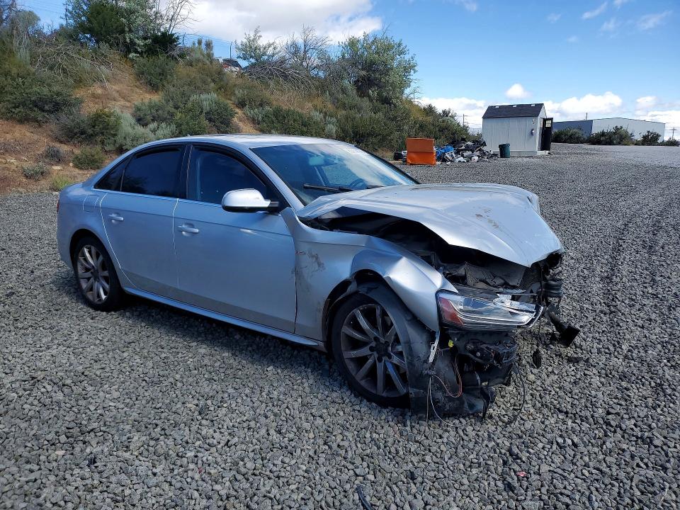 Photo 4 from auction – 2014 AUDI A4 with VIN WAUBFAFL3EN029322