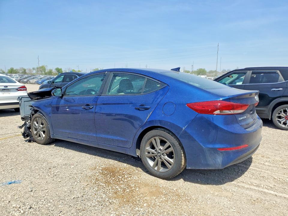 Photo 2 from auction – 2017 HYUNDAI ELANTRA with VIN 5NPD84LF2HH099081