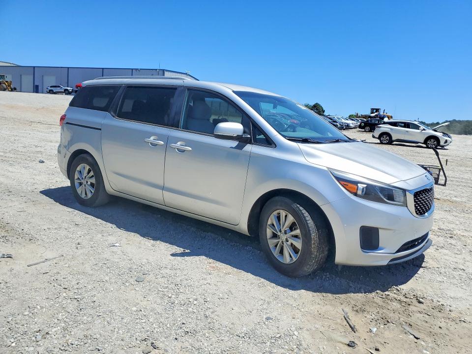 Photo 4 from auction – 2016 KIA SEDONA with VIN KNDMB5C18G6163208