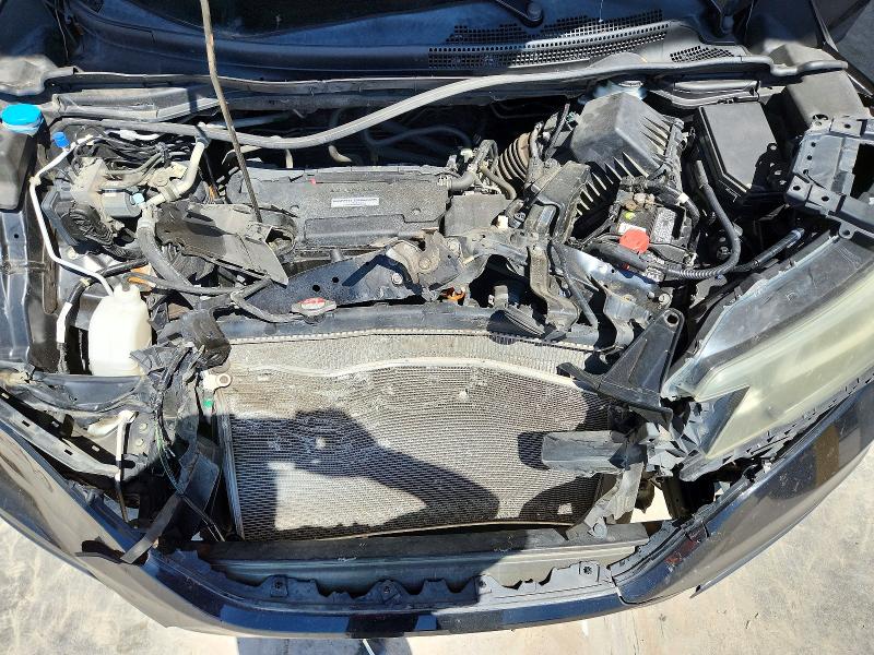 Photo 11 from auction – 2016 HONDA CR-V with VIN 5J6RM4H49GL043183