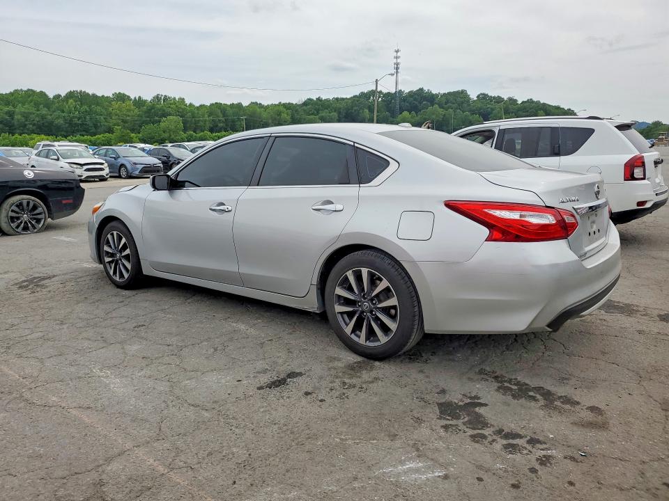 Photo 2 from auction – 2017 NISSAN ALTIMA with VIN 1N4AL3AP0HC207173