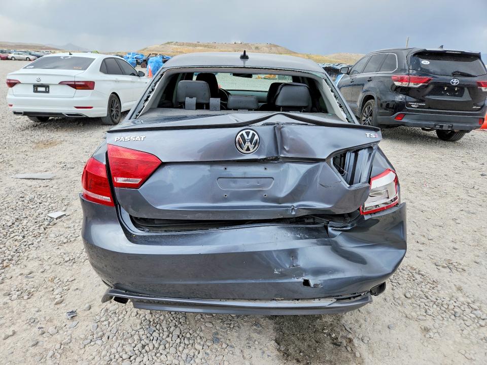 Photo 6 from auction – 2014 VOLKSWAGEN PASSAT with VIN 1VWAT7A34EC024446