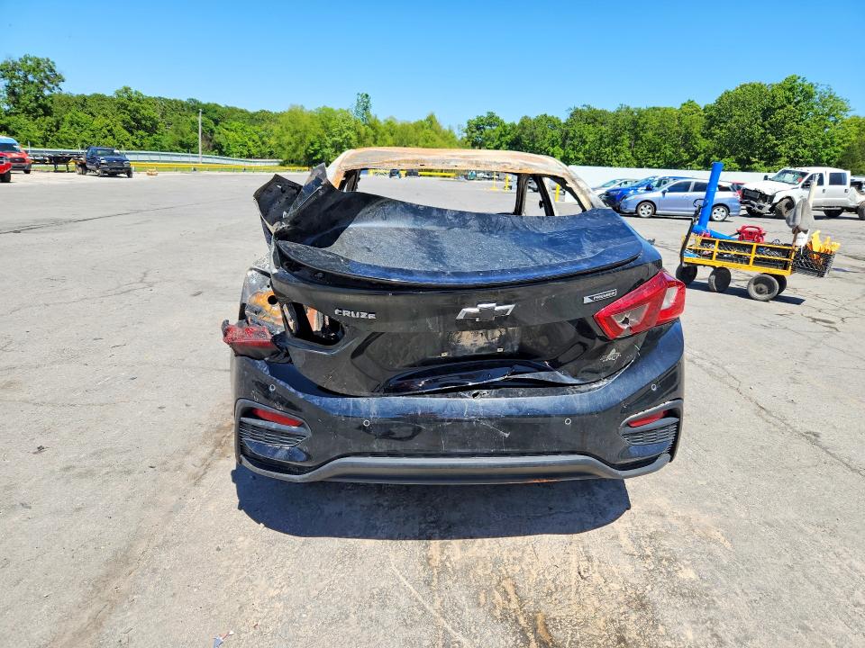 Photo 6 from auction – 2018 CHEVROLET CRUZE with VIN 1G1BF5SM8J7130694