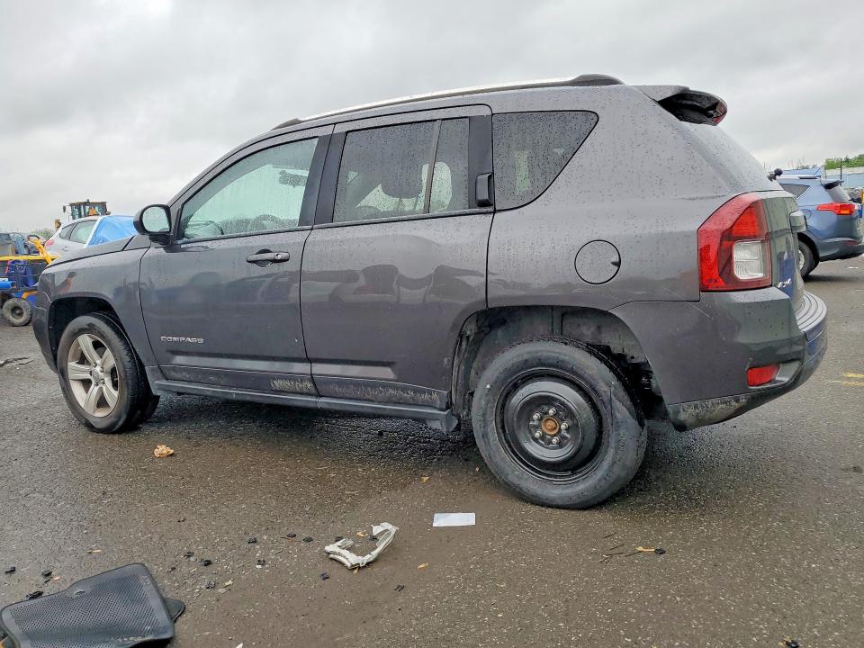 Photo 2 from auction – 2014 JEEP COMPASS with VIN 1C4NJDEB1ED846898