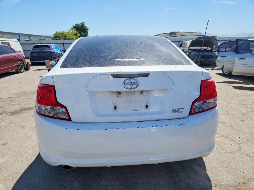 Photo 6 from auction – 2012 SCION TC with VIN JTKJF5C79C3036922
