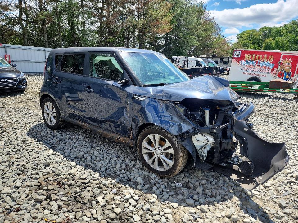 Photo 4 from auction – 2015 KIA SOUL with VIN KNDJP3A50F7141839