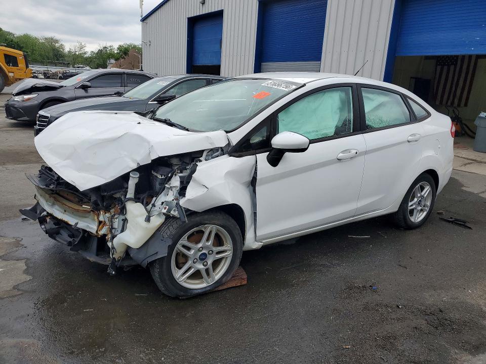 FORD FIESTA 2017 with VIN 3FADP4BJ2HM132315 - Photo from auction