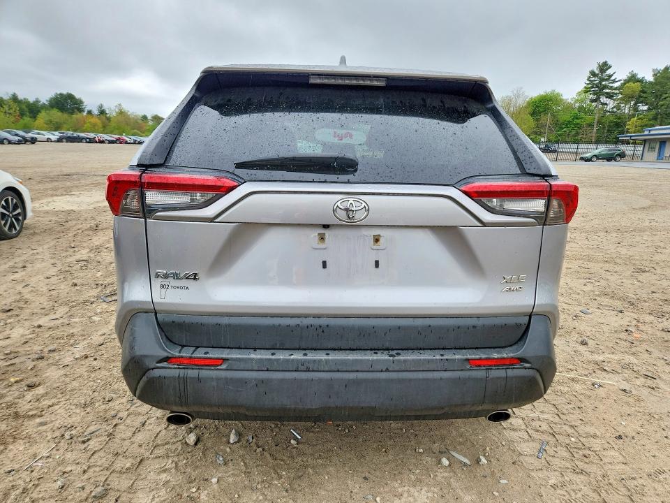 Photo 6 from auction – 2020 TOYOTA RAV4 with VIN JTMP1RFV1LD527691