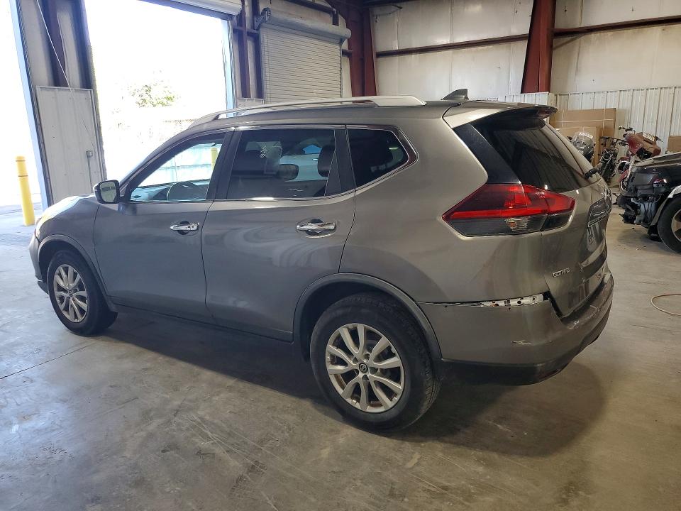 Photo 2 from auction – 2018 NISSAN ROGUE with VIN KNMAT2MT1JP504917