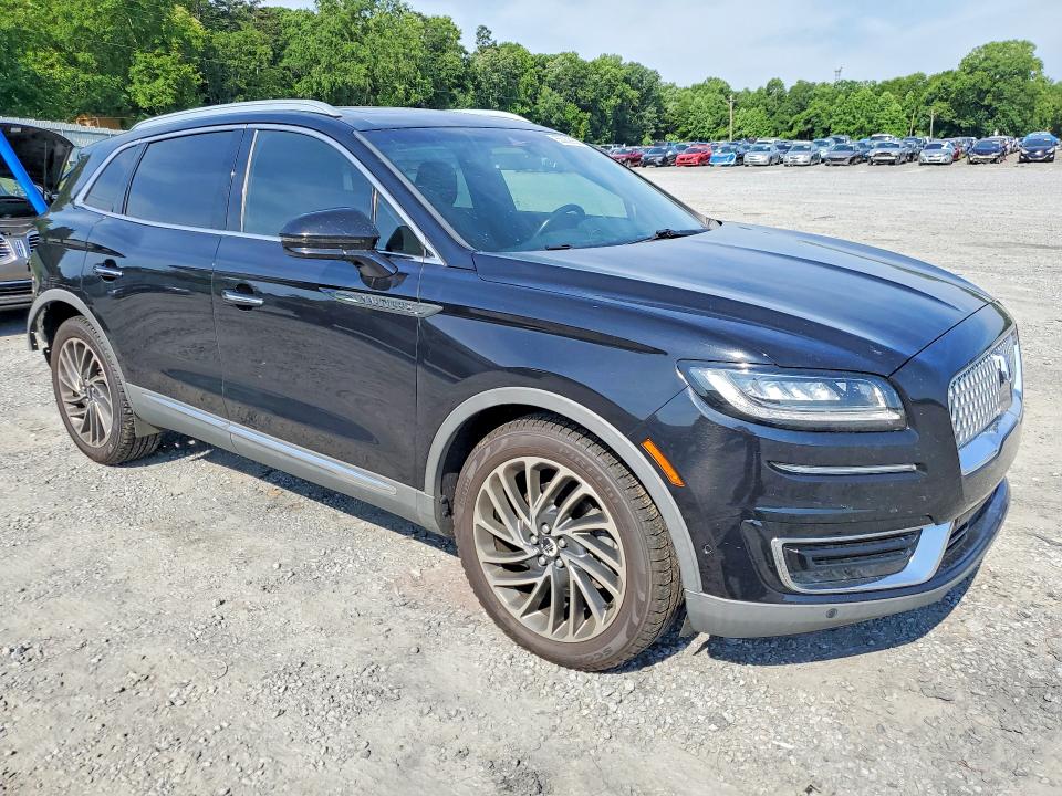 Photo 4 from auction – 2020 LINCOLN NAUTILUS with VIN 2LMPJ6K95LBL01702