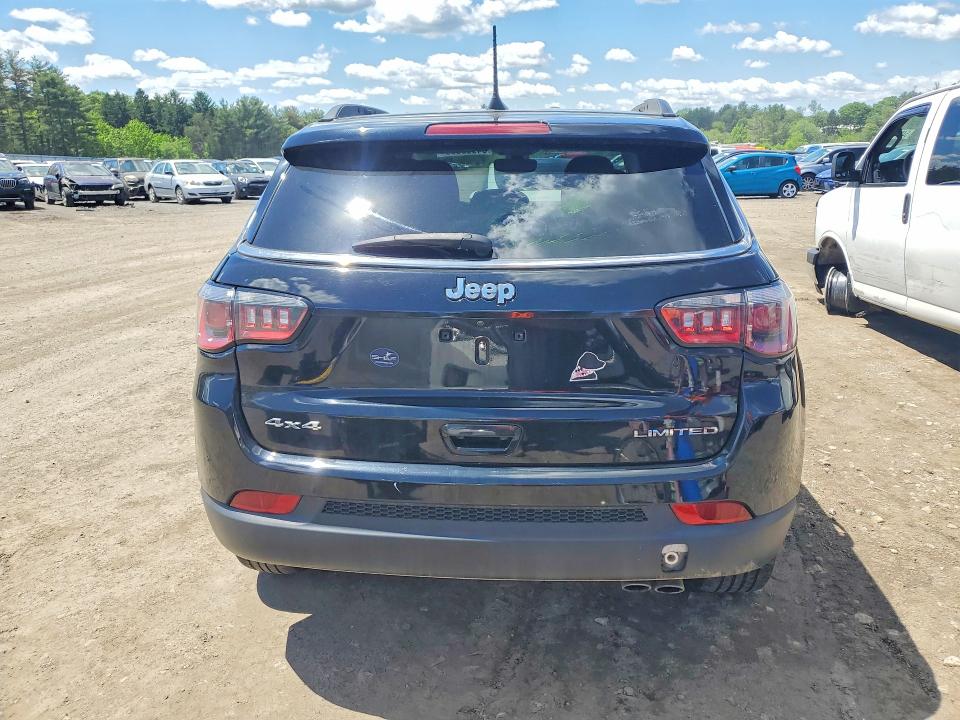 Photo 6 from auction – 2018 JEEP COMPASS with VIN 3C4NJDCB4JT135476