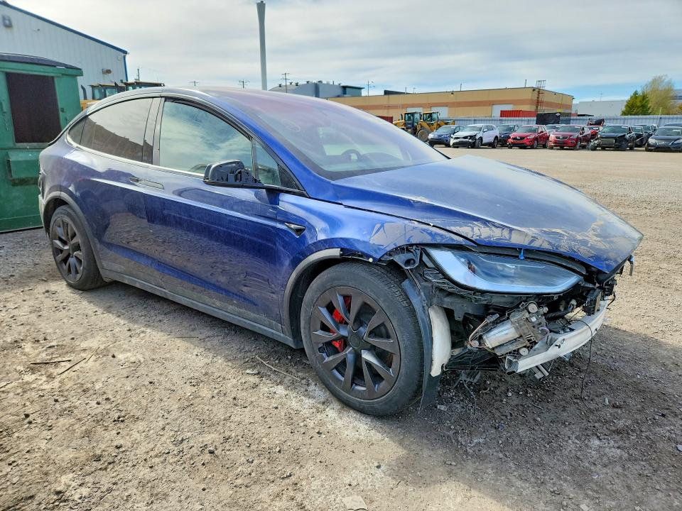 Photo 4 from auction – 2023 TESLA MODEL X with VIN 7SAXCBE65PF416865