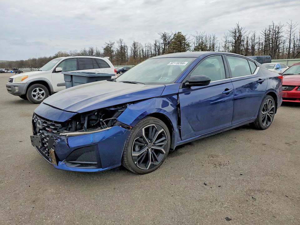 NISSAN ALTIMA 2024 with VIN 1N4BL4CV1RN305740 - Photo from auction