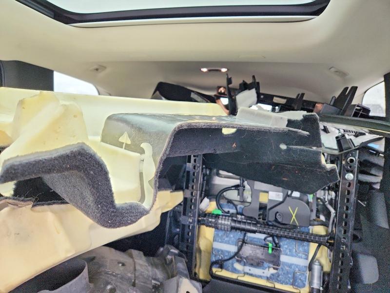 Photo 13 from auction – 2020 VOLVO XC90 with VIN YV4102PK2L1545197