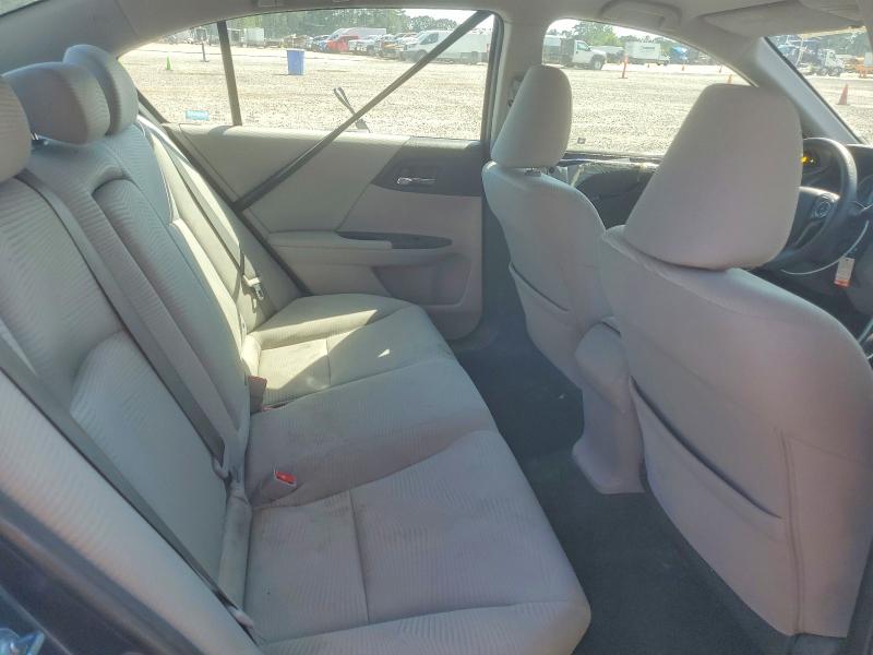 Photo 10 from auction – 2017 HONDA ACCORD with VIN 1HGCR2F3XHA296281