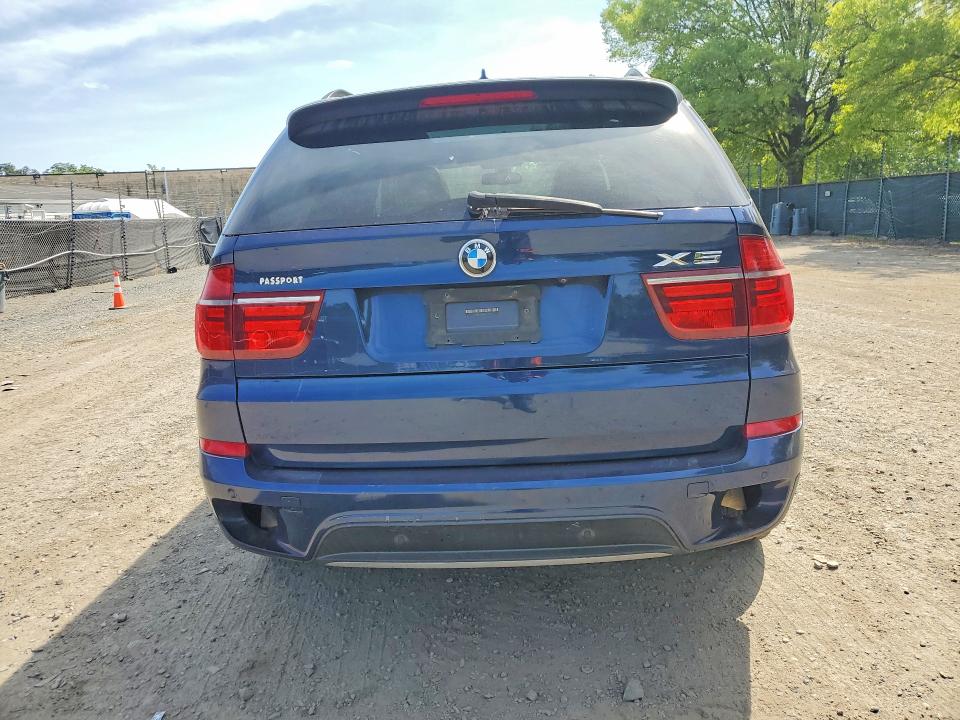 Photo 6 from auction – 2011 BMW X5 with VIN 5UXZW0C50BL656664