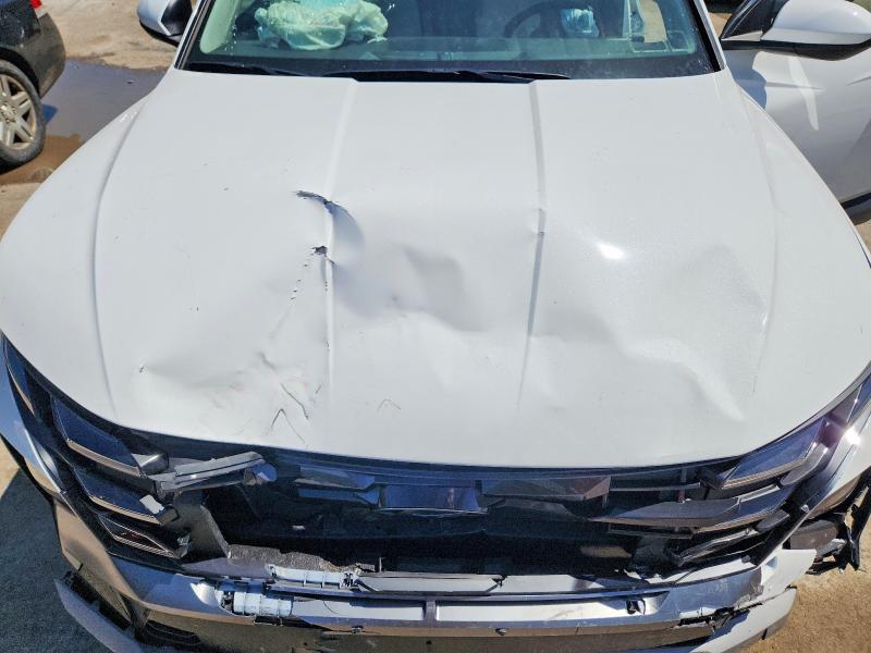 Photo 12 from auction – 2025 HYUNDAI TUCSON with VIN 5NMJBCDE0SH507960