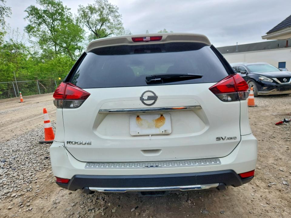 Photo 6 from auction – 2017 NISSAN ROGUE with VIN 5N1AT2MV0HC798468
