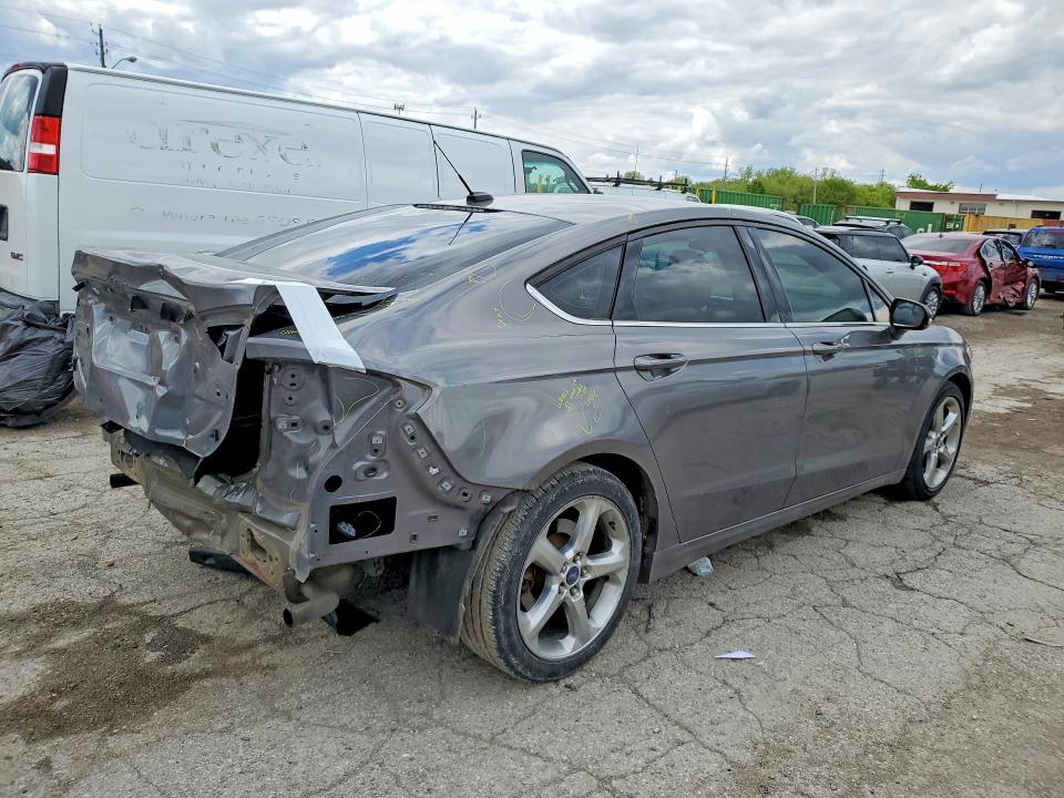 Photo 3 from auction – 2013 FORD FUSION 4D SE with VIN 3FA6P0H97DR185538