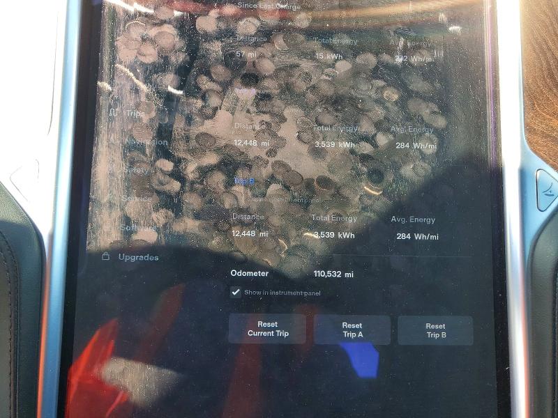 Photo 9 from auction – 2017 TESLA MODEL S with VIN 5YJSA1E18HF190043