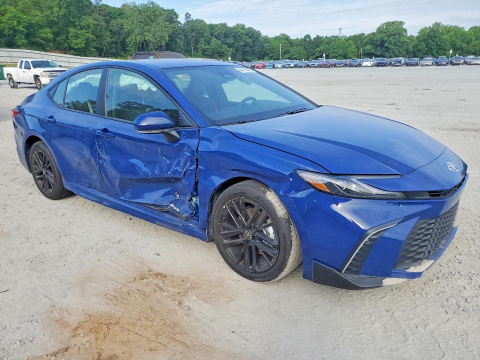 Photo 4 from auction – 2026 TOYOTA CAMRY with VIN 4T1DAACK2TU283950