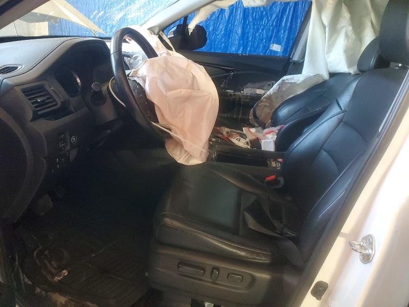 Снимка 7 от търг – 2018 HONDA RIDGELINE с VIN 5FPYK3F77JB017939