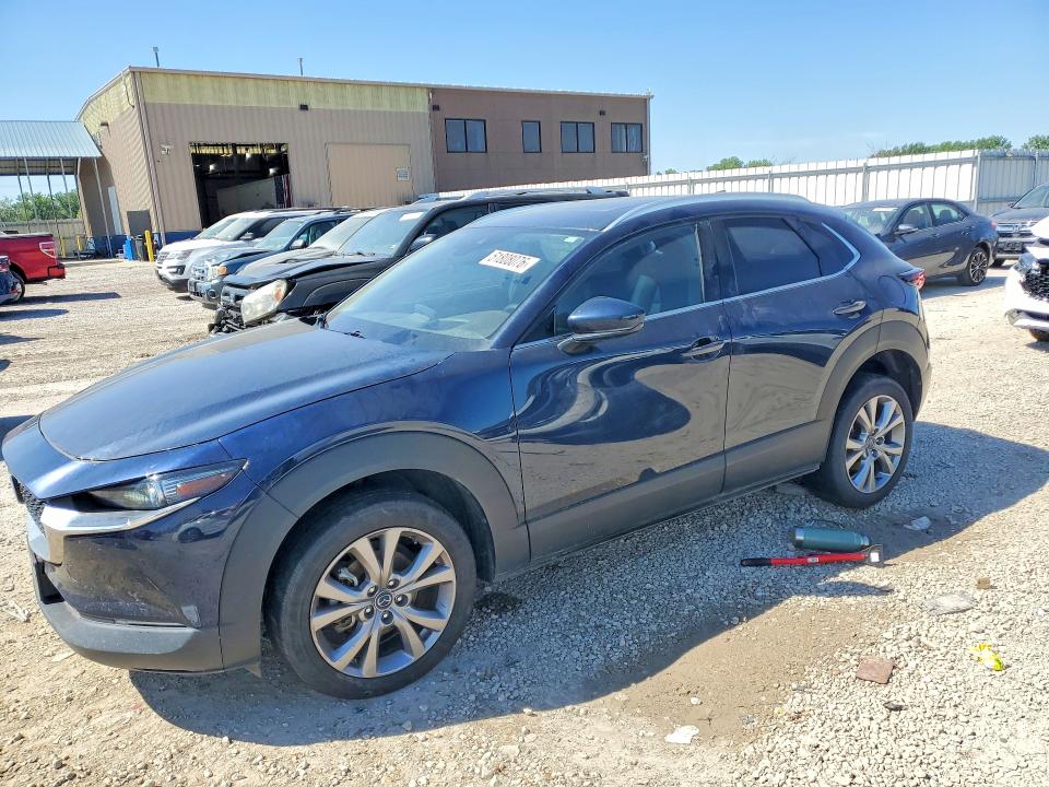 MAZDA CX-30 2022 with VIN 3MVDMBDL2NM407438 - Photo from auction