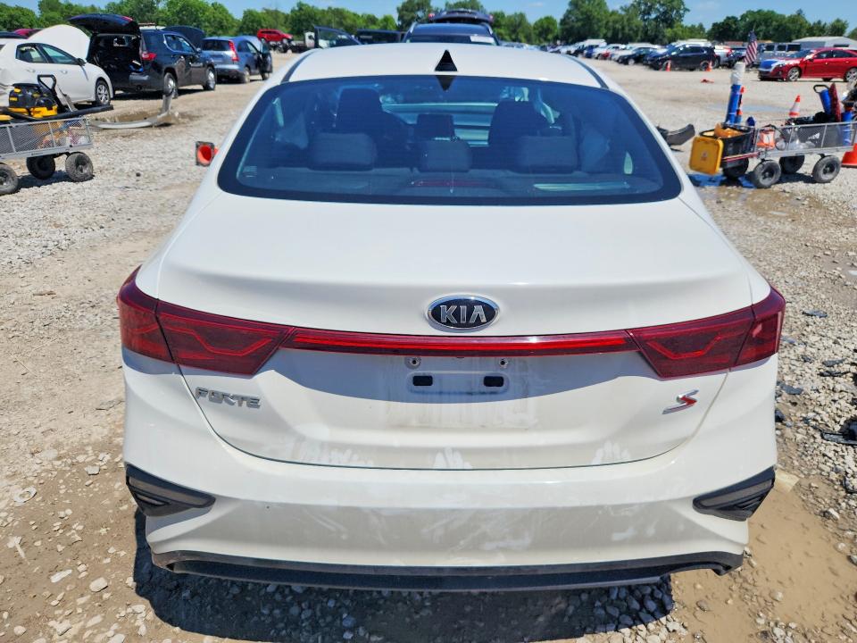Photo 6 from auction – 2019 KIA FORTE with VIN 3KPF34AD1KE071910