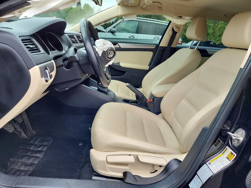 Photo 7 from auction – 2017 VOLKSWAGEN JETTA with VIN 3VWB67AJ6HM246578