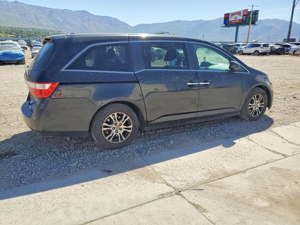 Photo 3 from auction – 2011 HONDA ODYSSEY with VIN 5FNRL5H60BB070011