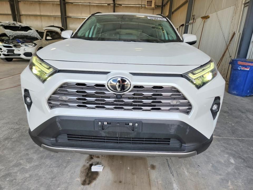 Photo 5 from auction – 2025 TOYOTA RAV4 with VIN 2T3N1RFV7SW524397