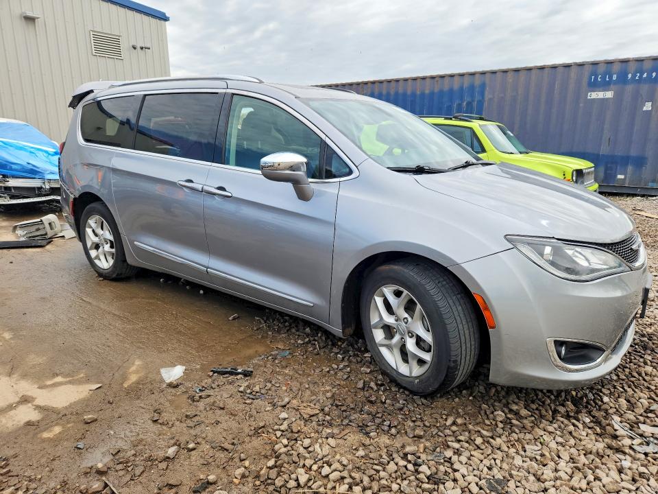 Photo 4 from auction – 2020 CHRYSLER PACIFICA with VIN 2C4RC1GG1LR187492