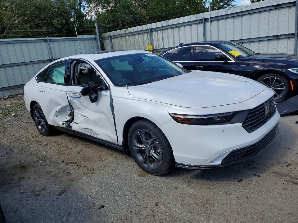 Photo 4 from auction – 2025 HONDA ACCORD with VIN 1HGCY2F62SA059367