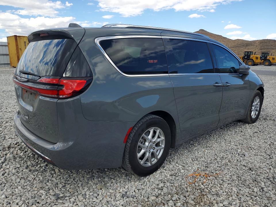 Photo 3 from auction – 2021 CHRYSLER PACIFICA with VIN 2C4RC1BG8MR584903