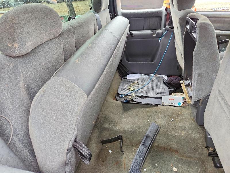 Photo 10 from auction – 2003 CHEVROLET SILVERADO with VIN 2GCEC19V131263799