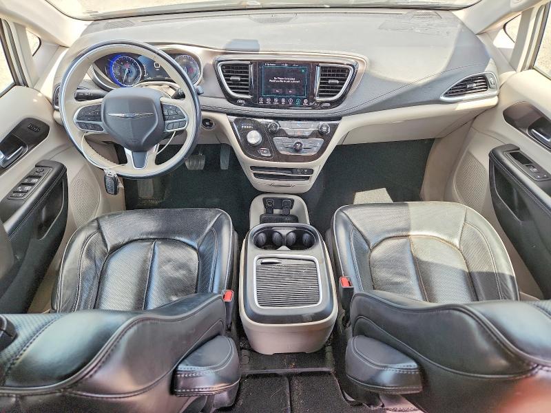 Photo 8 from auction – 2019 CHRYSLER PACIFICA with VIN 2C4RC1GG5KR731149