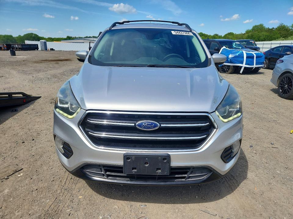 Photo 5 from auction – 2017 FORD ESCAPE with VIN 1FMCU9JD9HUB55279
