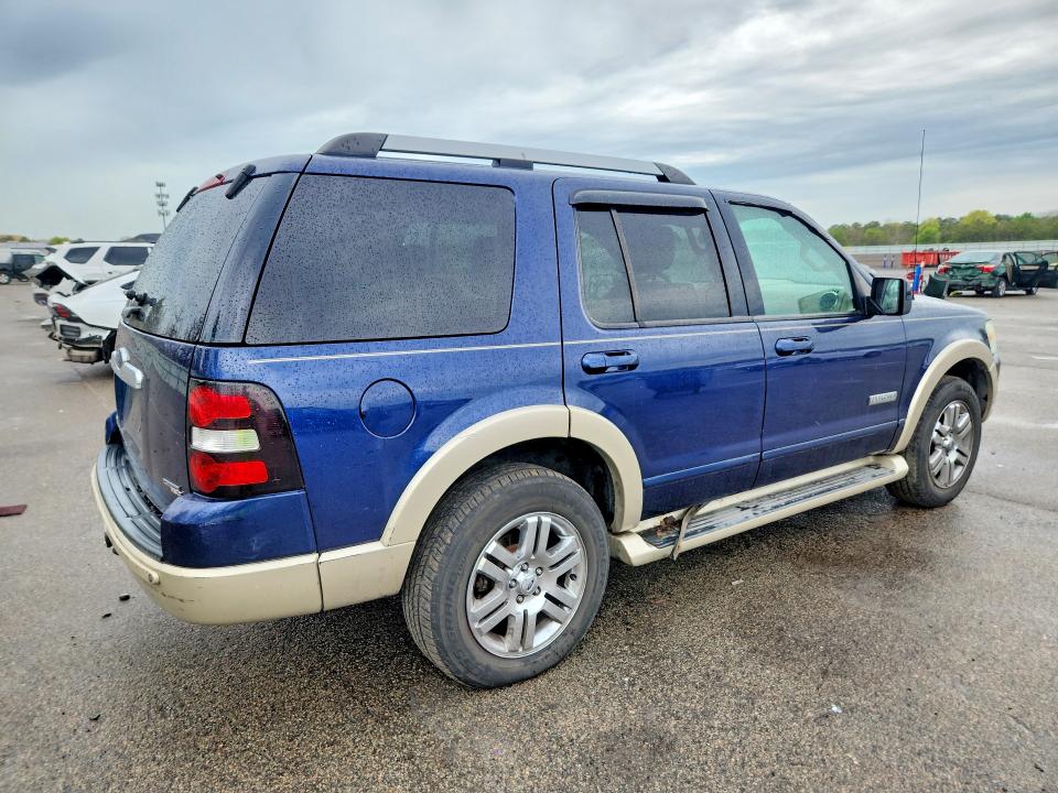 Photo 3 from auction – 2006 FORD EXPLORER with VIN 1FMEU74E46UB35942