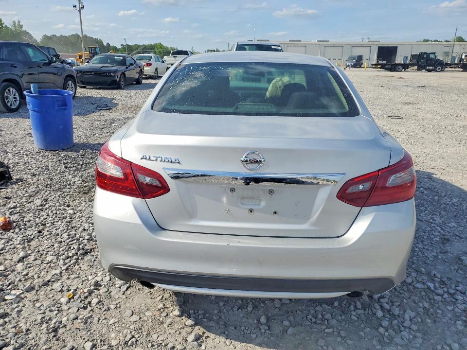Photo 6 from auction – 2018 NISSAN ALTIMA with VIN 1N4AL3AP2JC480136