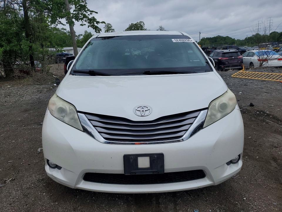 Photo 5 from auction – 2016 TOYOTA SIENNA with VIN 5TDYK3DC5GS736667