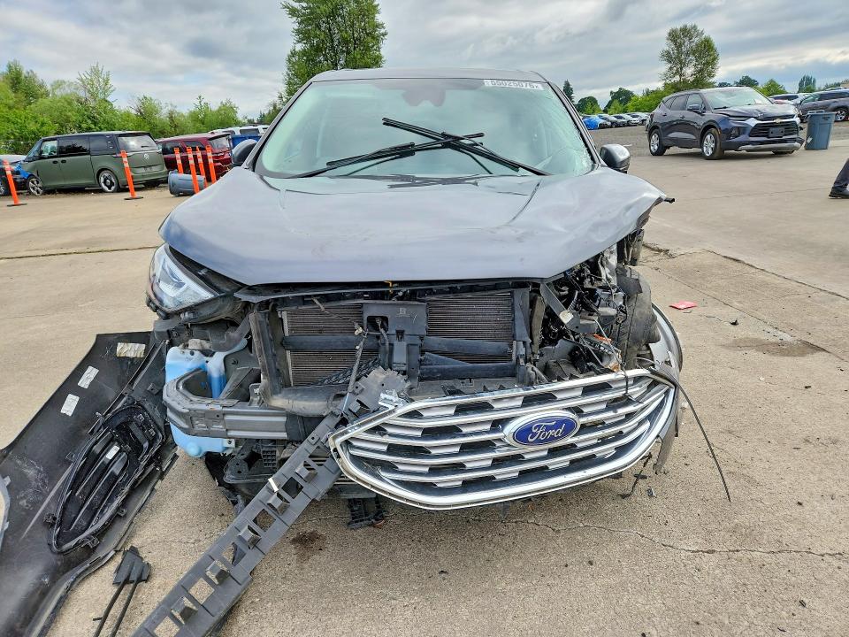 Photo 5 from auction – 2022 FORD EDGE with VIN 2FMPK4J96NBA41165