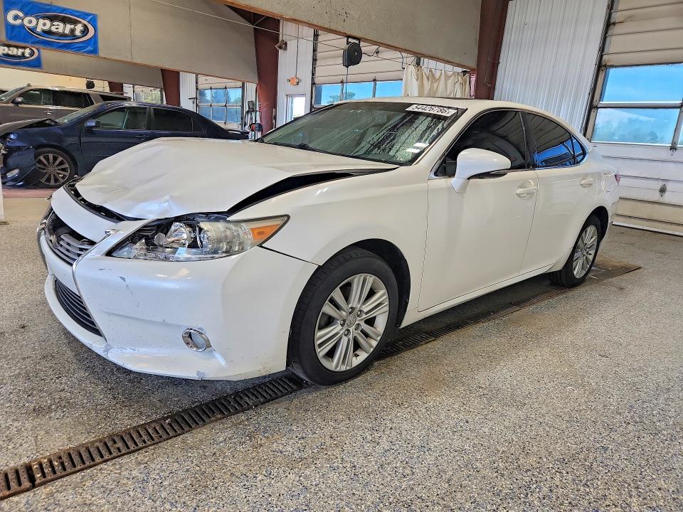 LEXUS ES 2015 with VIN JTHBK1GG1F2165577 - Photo from auction