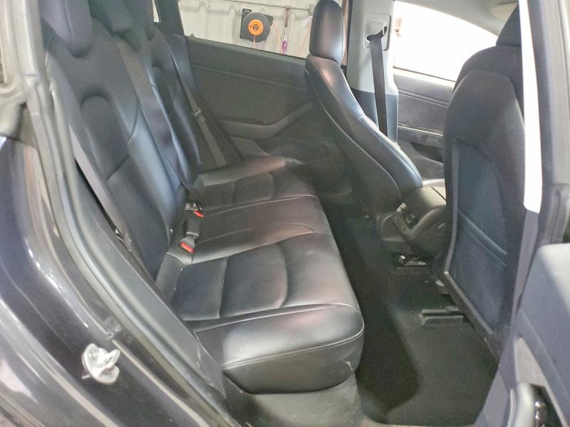 Photo 10 from auction – 2018 TESLA MODEL 3 with VIN 5YJ3E1EB6JF121178